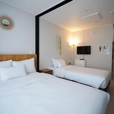 Wellstay Hotel Incheon Exterior photo